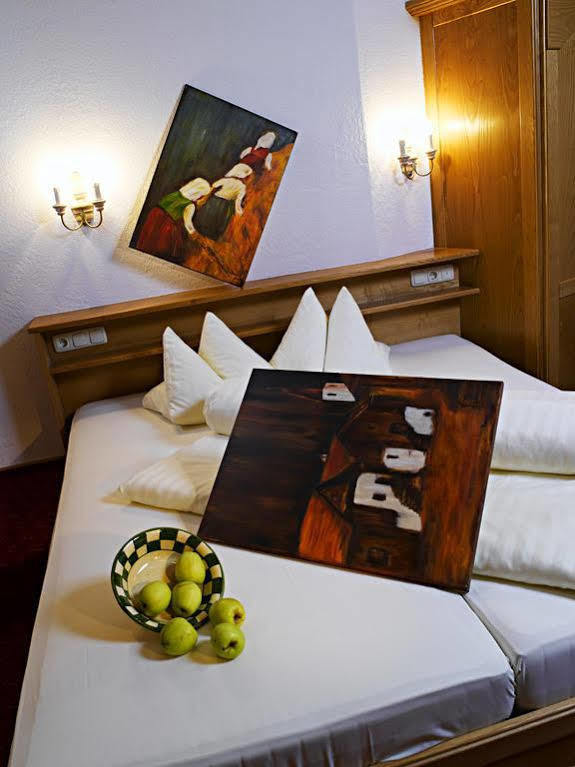 Hotel Chesa Monte 4Sterne Superior Fiss Luaran gambar